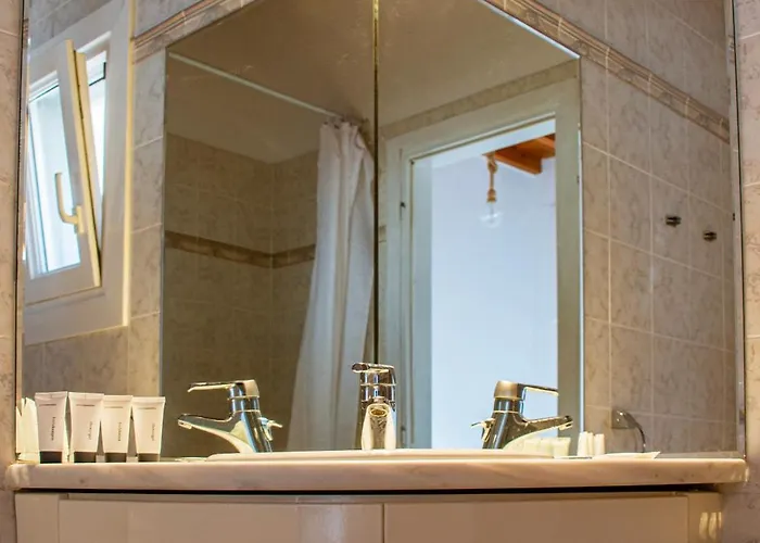 公寓 Sunset Breeze And *