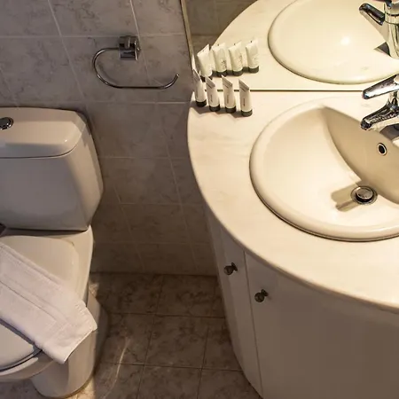 Sunset Breeze Villa&apartments